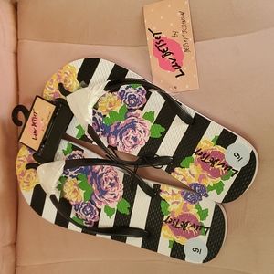 Betsey Johnson Ariahh Black Flip Flops